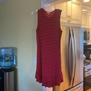 XL Women’s sporty red dress. Comfortable and sleeveless